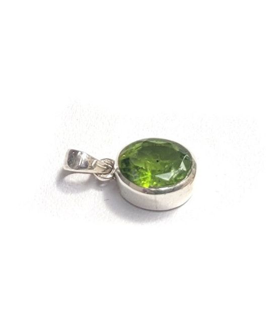 Peridot Pendant facetted  - 1