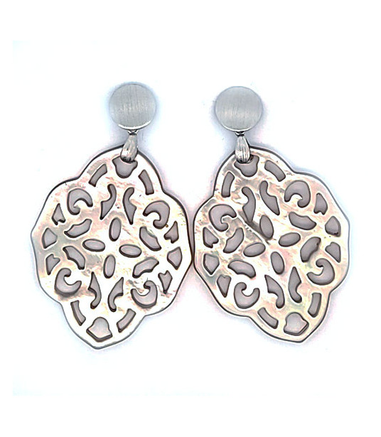 Ear pendant mother-of-pearl ornamental, sand gray  - 1